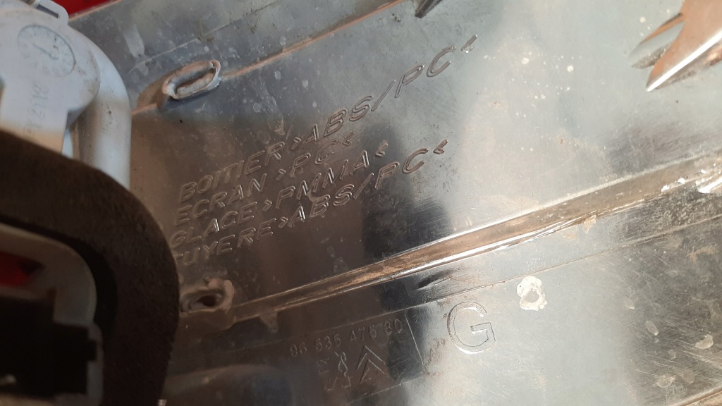 фото №5, Лампа левый задняя 9653547580 citroen c4 picasso