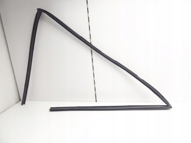 фото №1, Grand voyager v прокладка рамка скло перед права