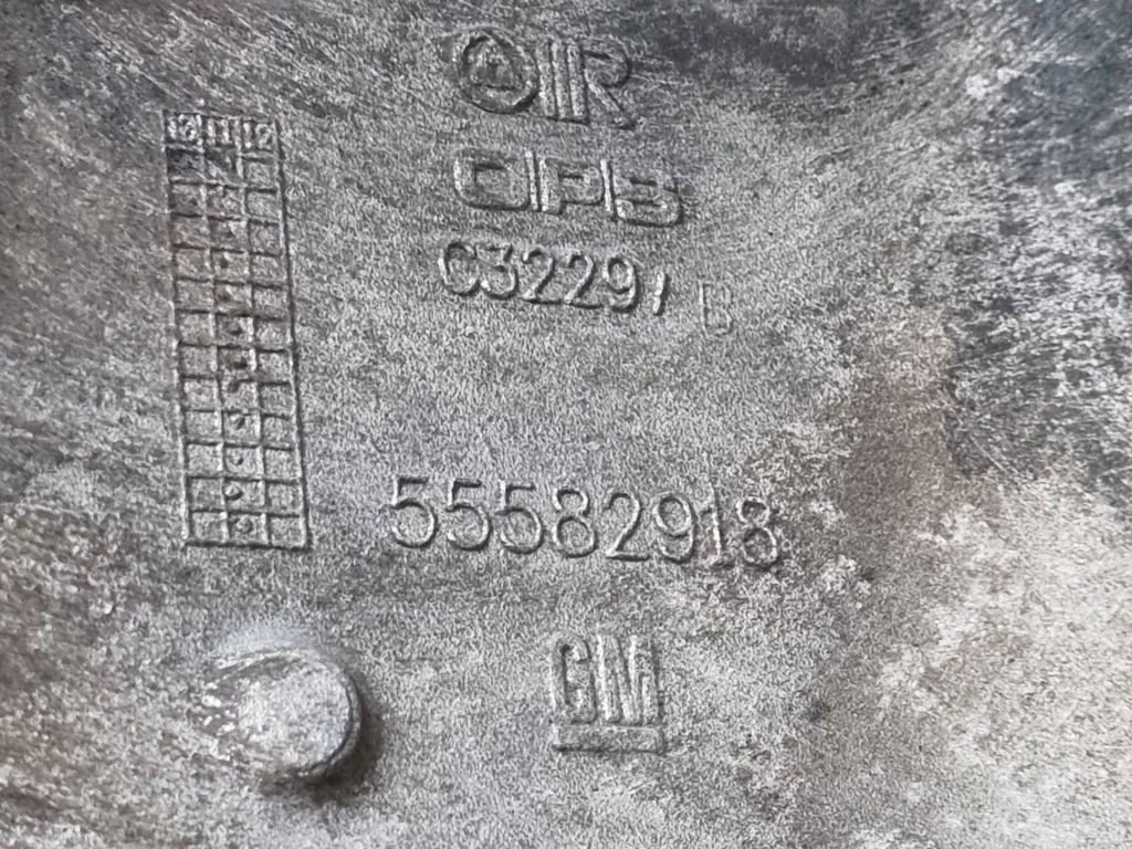 Поддон масляная opel insignia a 2013 55582918 Киев