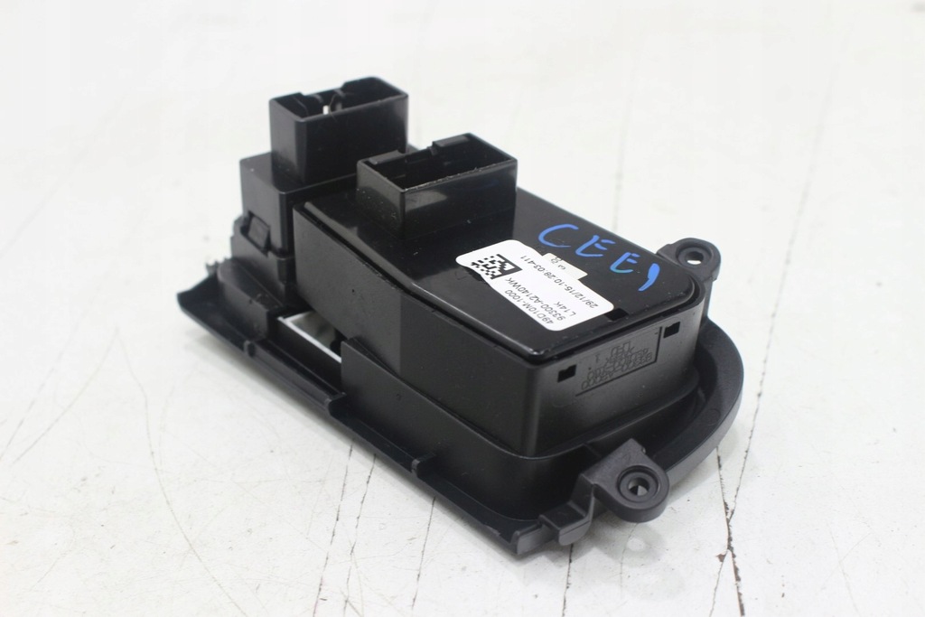 фото №9, Панель переключатель света 93300-a2140wk ceed ii