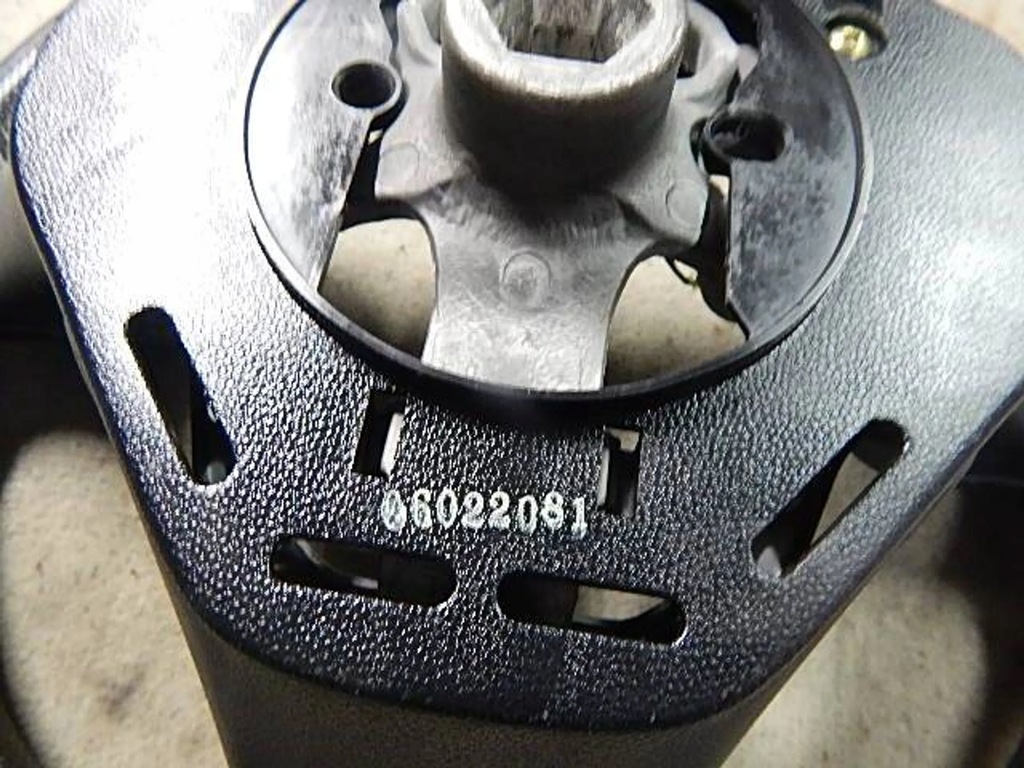 фото №11, Mazda 5 05-08 повітропровід