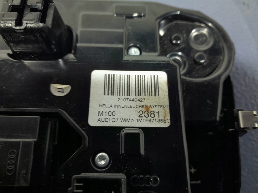 фото №10, Audi q7 ii 4m lift ліхтарі стельовий s-line 4m0947135ec