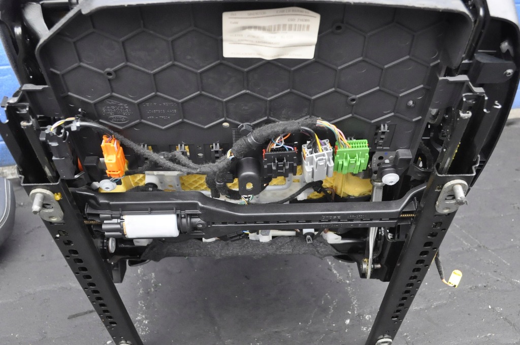 фото №9, Jaguar xe сиденья заднее сиденье обшивки туннель europa 17r