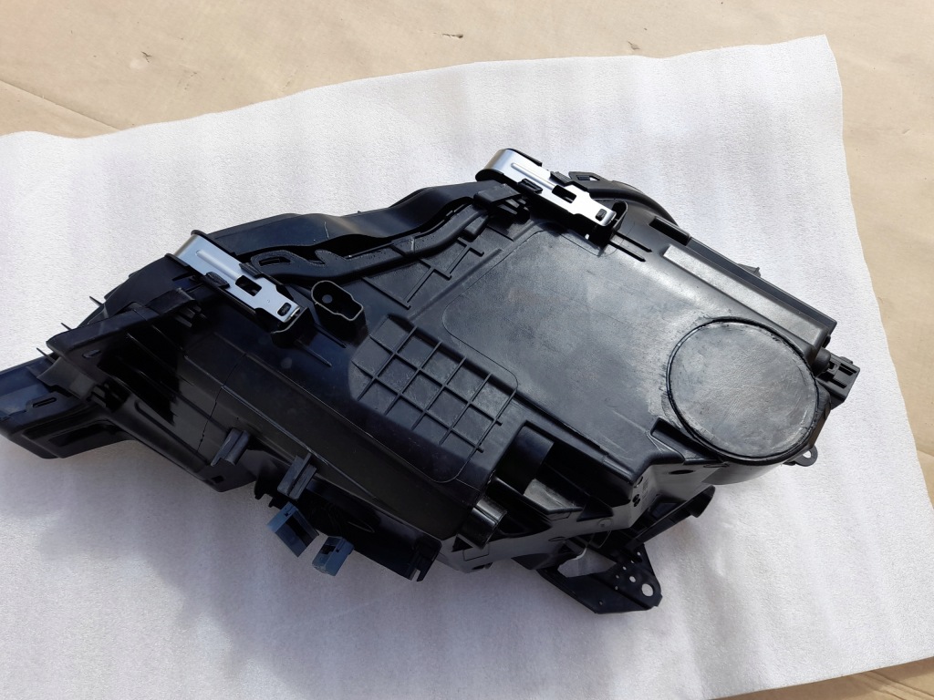 Купить Фара левая volvo xc60 2 full led mid оригинал . cała европа