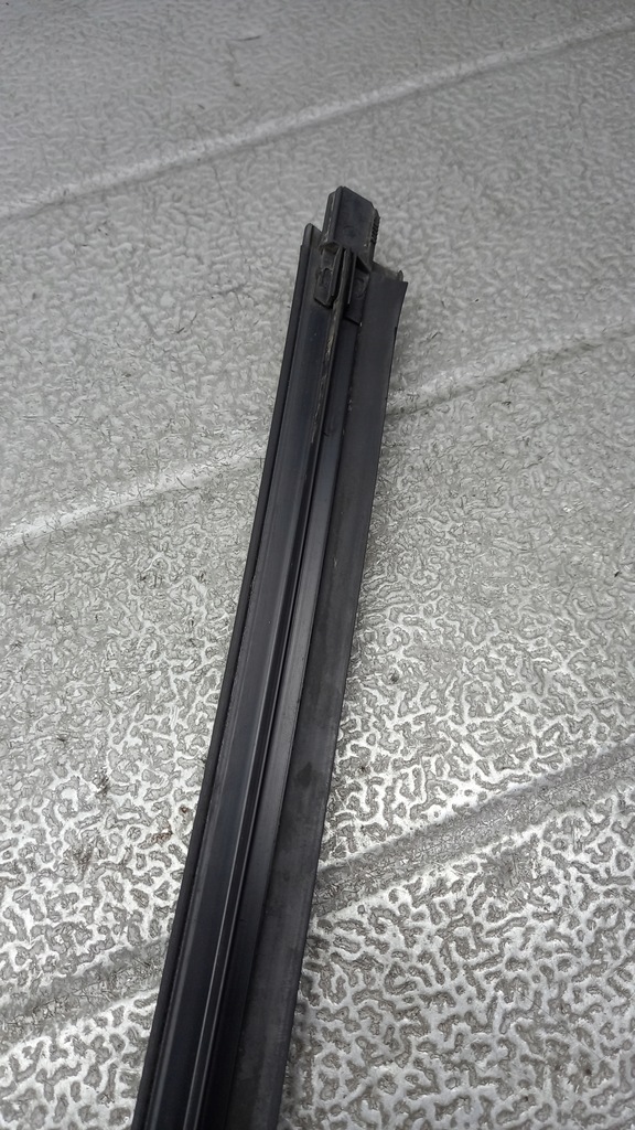 фото №5, Молдинг дверь правая volvo s60 39992848