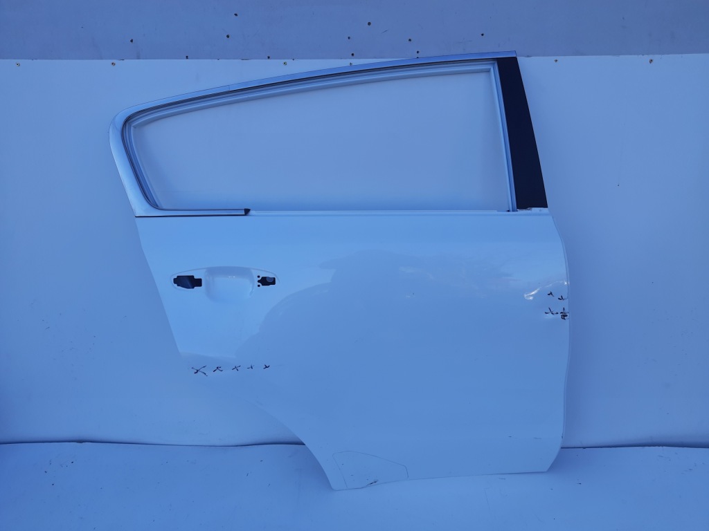 фото №1, Kia sportage iv 4 двері задні праве задня