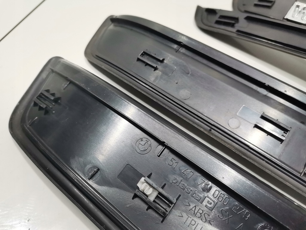 фото №13, Bmw оригінальний номер 7060279 молдинг накладка поріг