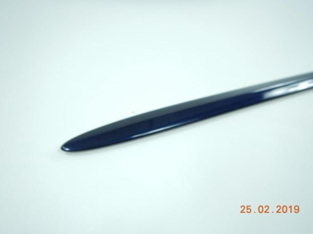 фото №2, Молдинг дверь левый перед mazda 2 03-