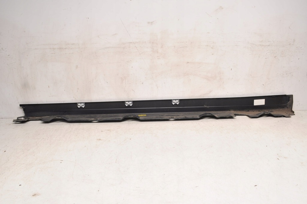 фото №6, Mercedes eqb x243 накладка порог правая 23r a2476980800