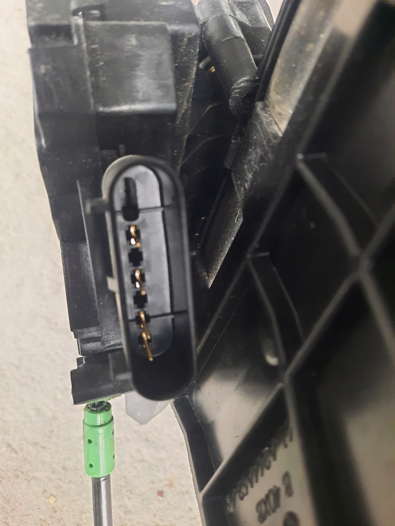 фото №5, Ford fiesta mk 7 замок дверь правый задняя