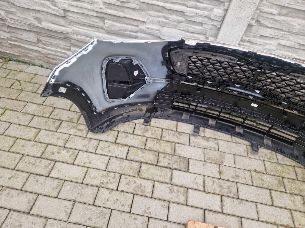 Бампер kia sportage iv 4 рестайлинг  без отверстий prest-6 в Украине