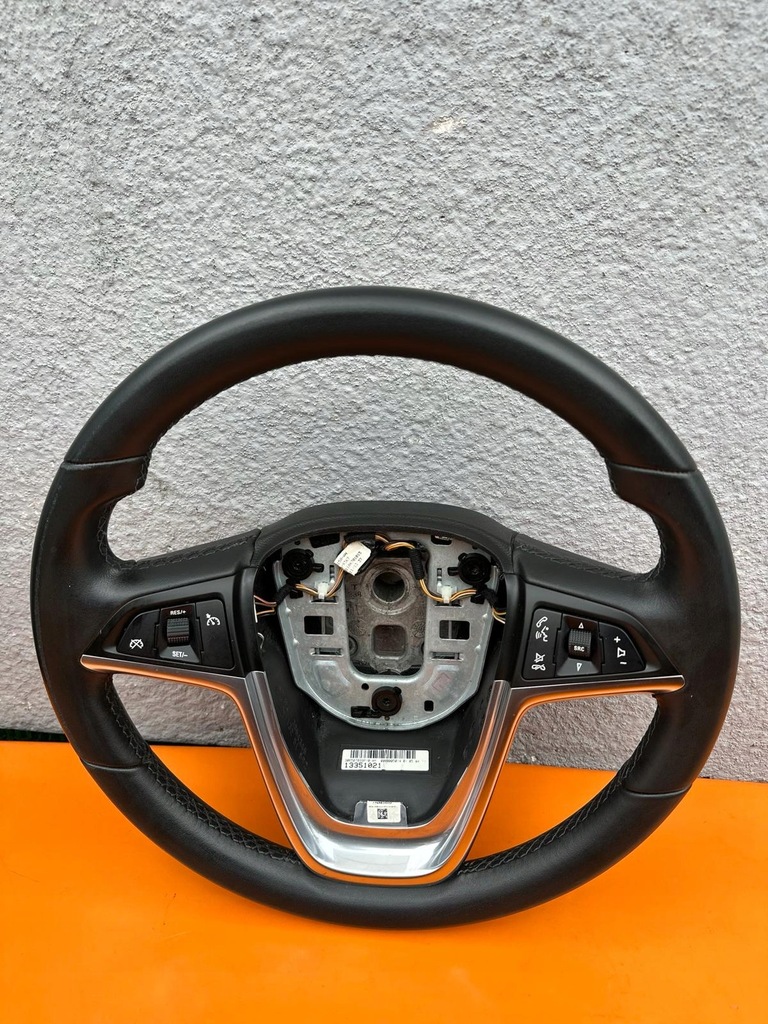 фото №11, Opel astra j воздуховод кожа bardzo ładna jak nowa org.