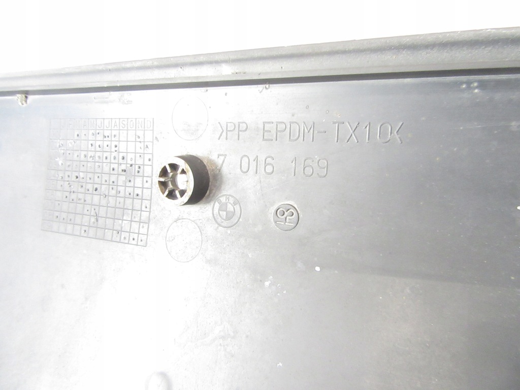 фото №8, Защита канал впуск воздуха диффузор заднего бампера задняя bmw e53 x5