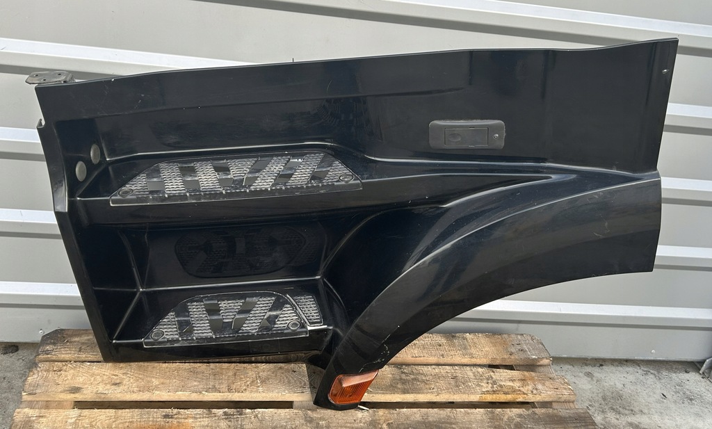 фото №1, Підніжка підніжка підніжка ліва mercedes actros mp4