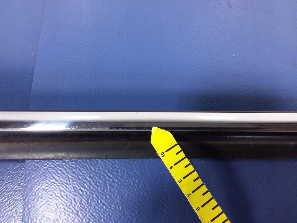 фото №6, Giulietta молдинг уплотнитель дверь правый перед