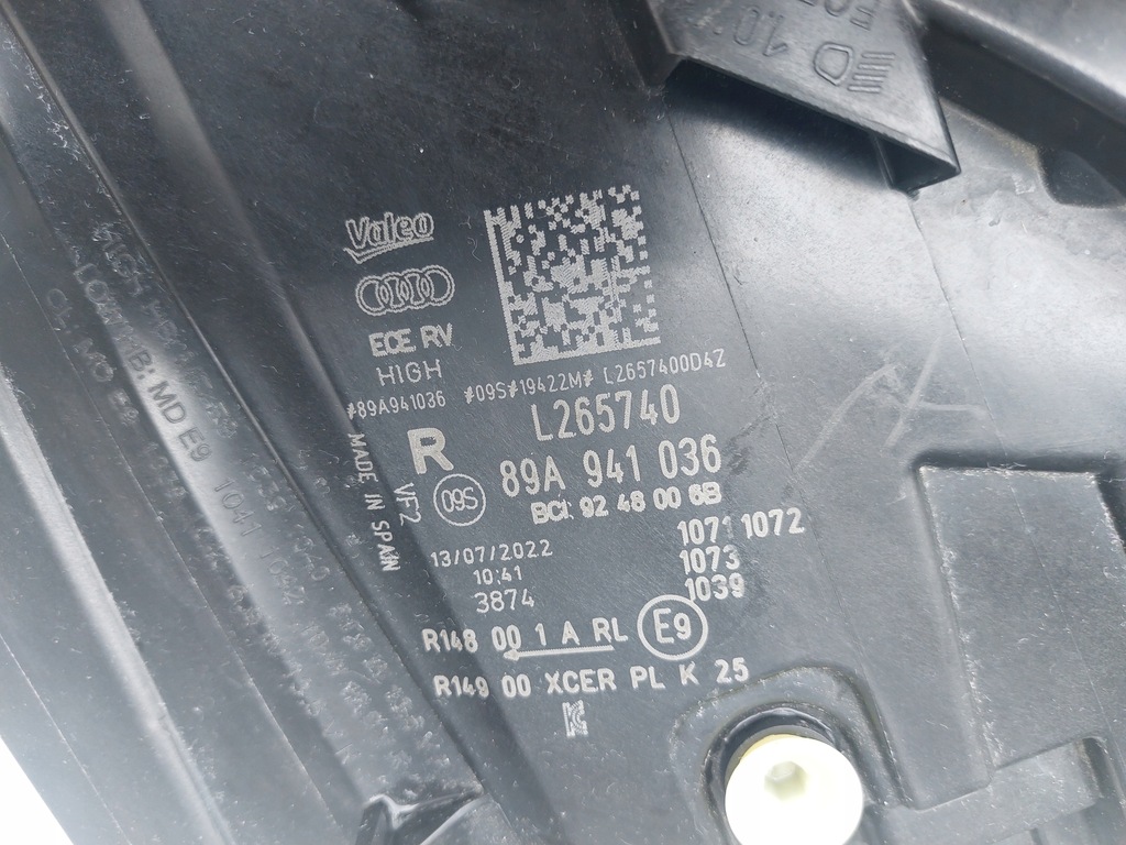 фото №16, Лампа правая перед full led audi q4 e-tron 89a eu