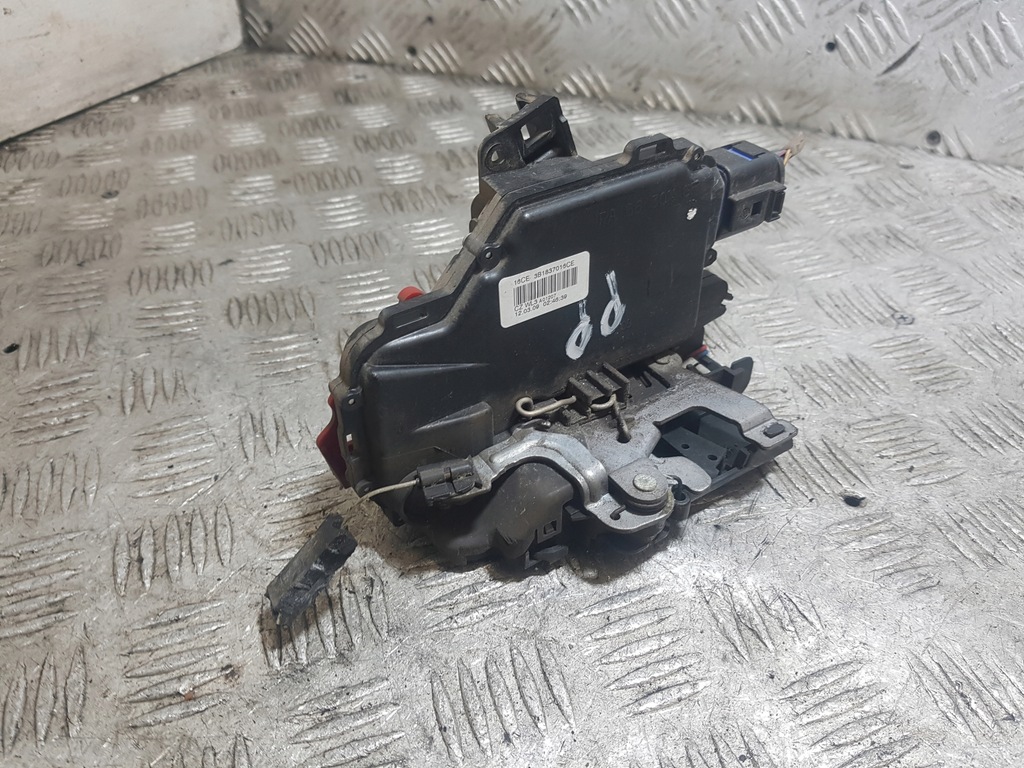 фото №1, Замок дверь центральный правый перед skoda fabia 2