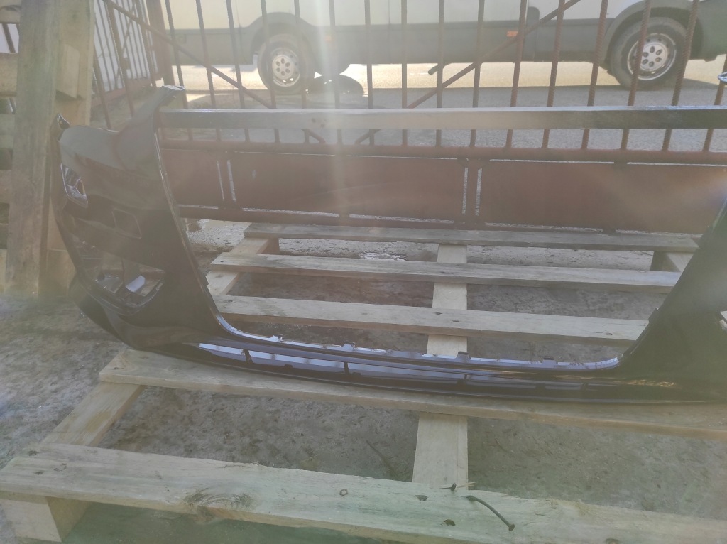 Бампер перед передний audi a3 8v przedlift ксенон pdc lz9y sedan Недорого