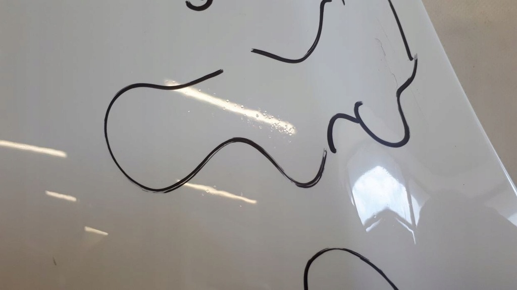 фото №3, Jaguar e-pace 2017-2020 капот