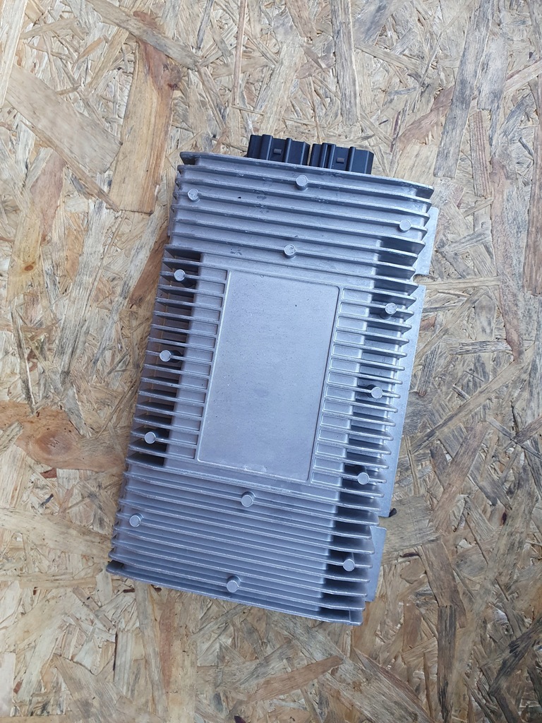 фото №1, Усилитель vw phaeton 3d0035466b