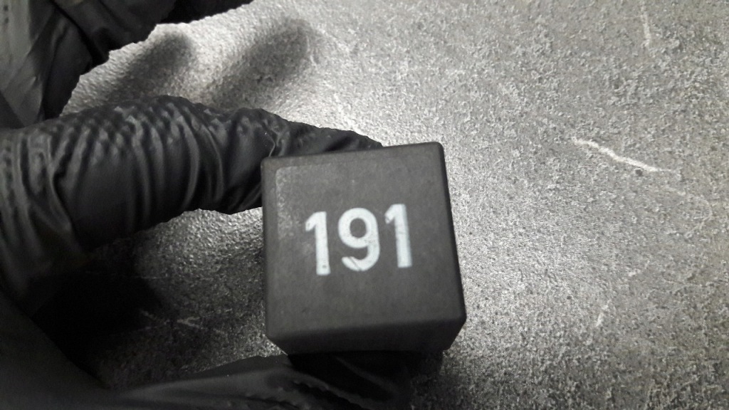 фото №1, 1h0953227 реле vw vento 191