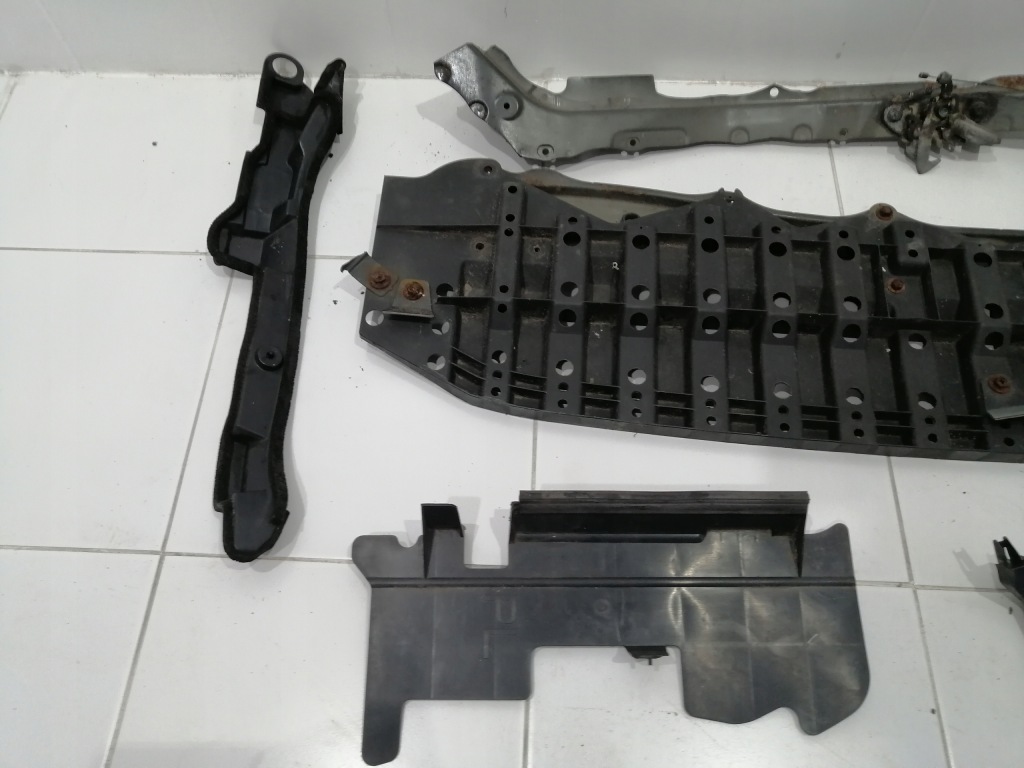 фото №4, Peugeot 107 lift c1 aygo pas передний защита