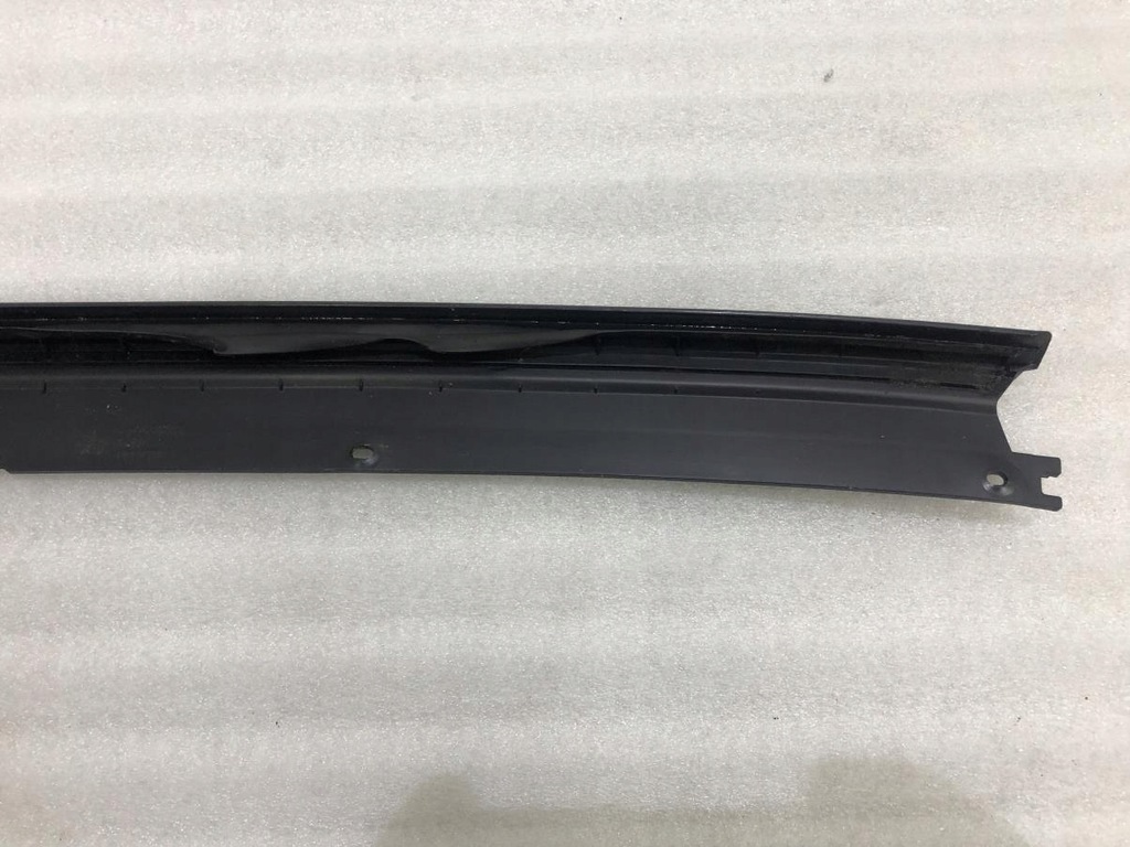 фото №7, Молдинг скло лобове права jeep grand cherokee wk