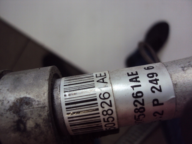 Купити Трубка кондиціонера dodge caliber 2.0 crd 06 r