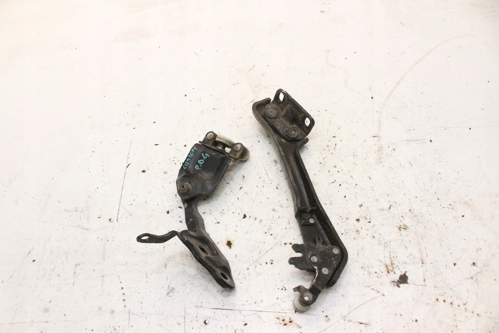 фото №1, Права ролик двері розсувних ford transit custom 2szt.