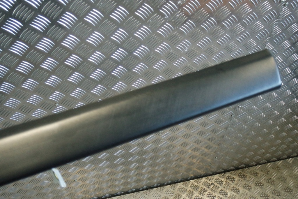 фото №2, Захист молдинг консолі lamborghini urus 4ml853268p