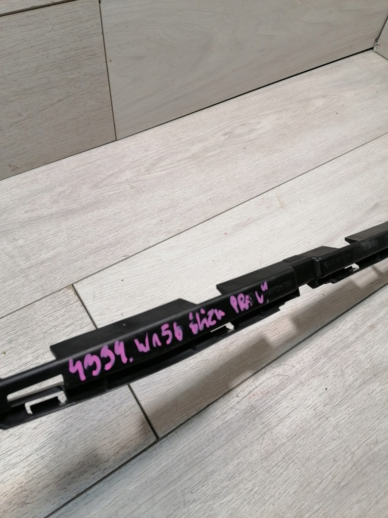 Купить Mercedes w156 кронштейн  порог правый  a1566980414