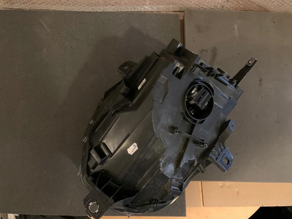 Mini f54 f55 f56 f57 рестайлинг  правый  фара full led Цена