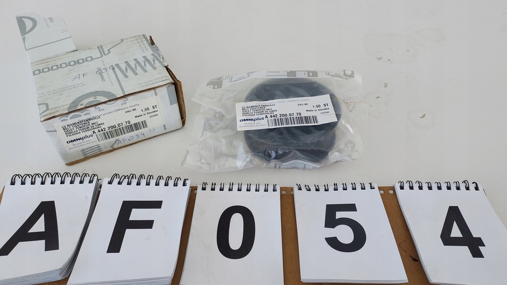 фото №1, Mercedes setra 300 tourismo 340 ролик натяжитель ремень многоручейковый