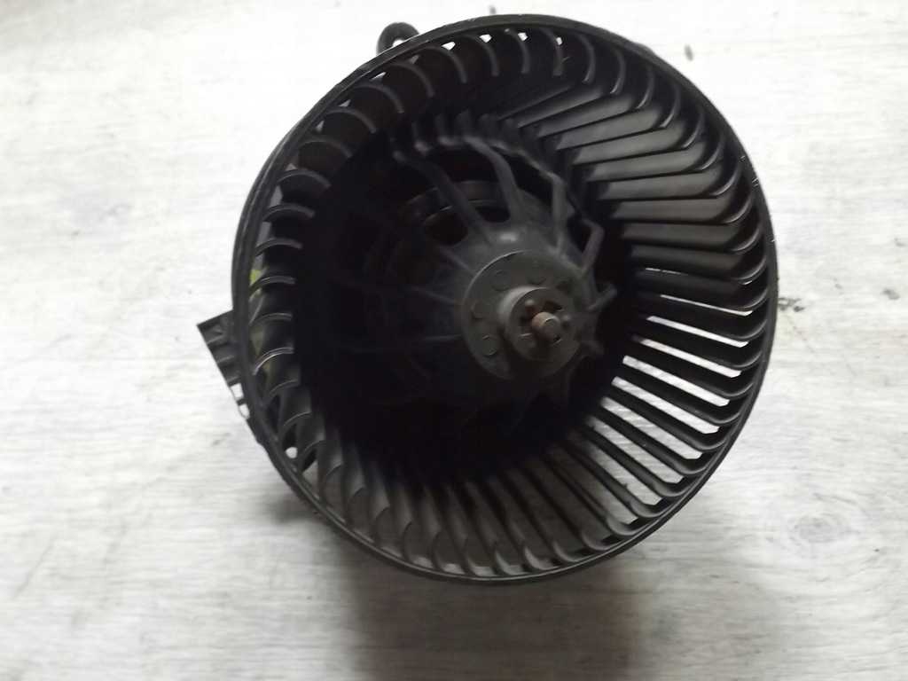 фото №3, Воздуходувка обдув вентилятор renault laguna i 841915a