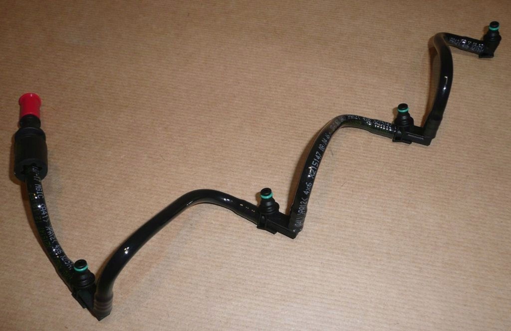 фото №2, Шланг обратный инжектор. r master iii 8200890122