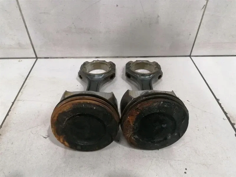 Mercedes cl w217pistona2780302717 set of 2 поршень m278 v8 a2780300620 Зі Шроту