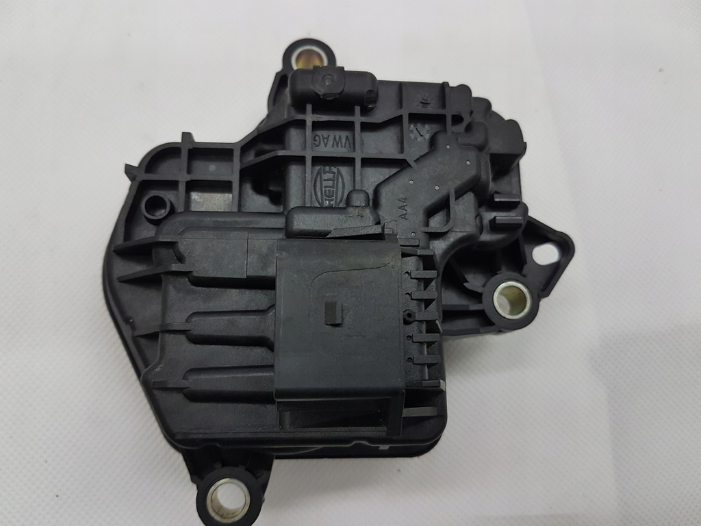 фото №1, Vw polo skoda scala регулятор насоса wody 05e907593