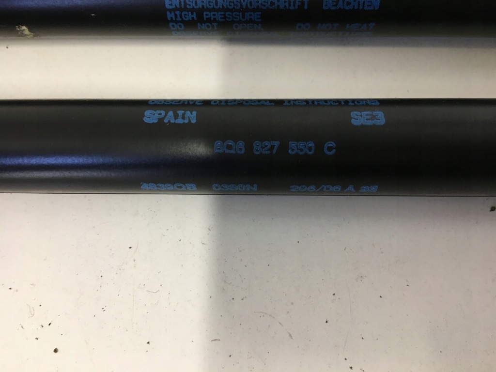 фото №13, Привод крышки багажника vw polo 9n 9n3 версия 3d 5d 6q6827550c