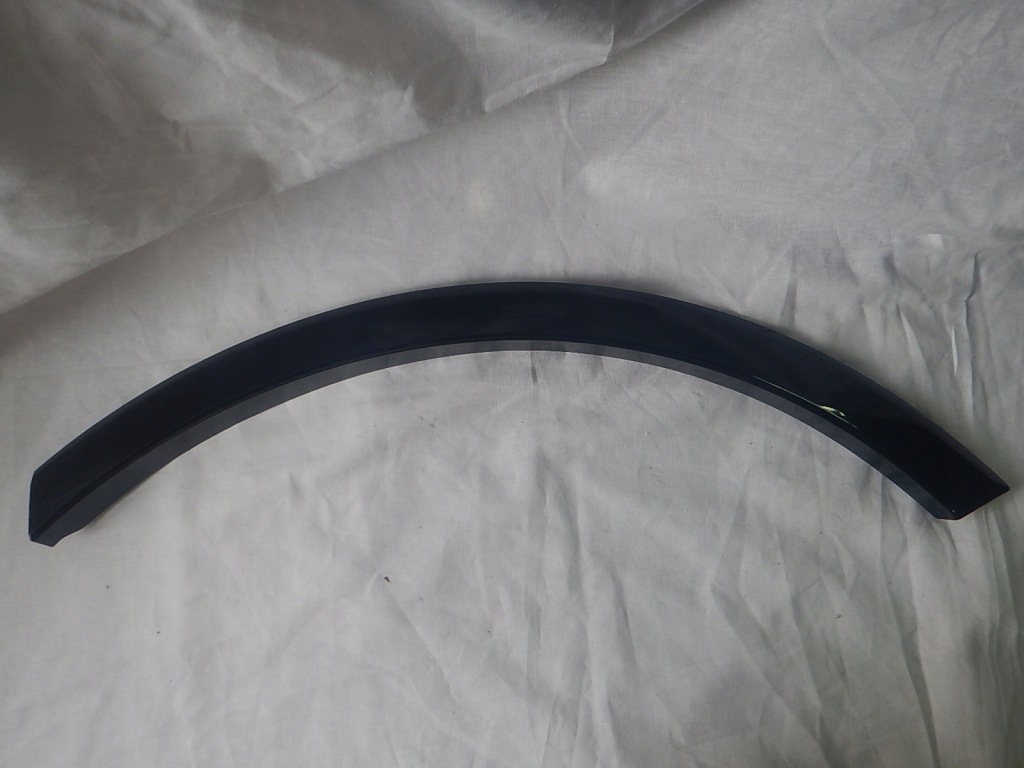 фото №1, Audi q7 sq7 4m ліва молдинг na крила задня