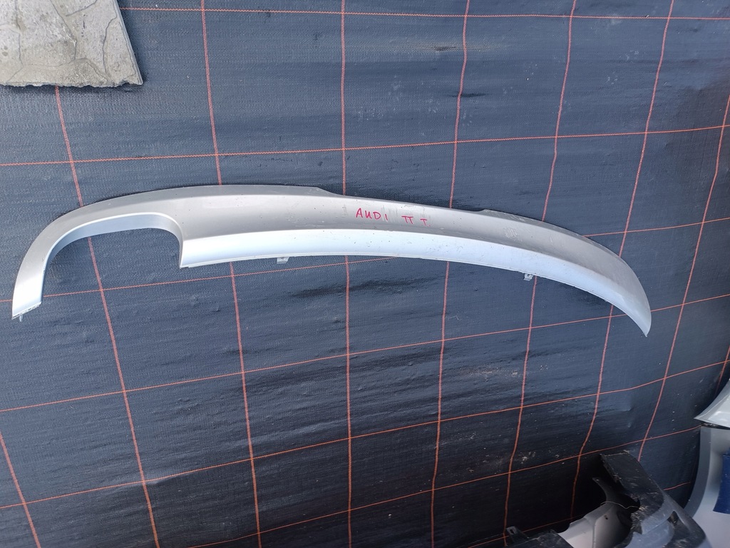 фото №1, Audi tt 8j накладка спойлер бампера задня 8j0807421