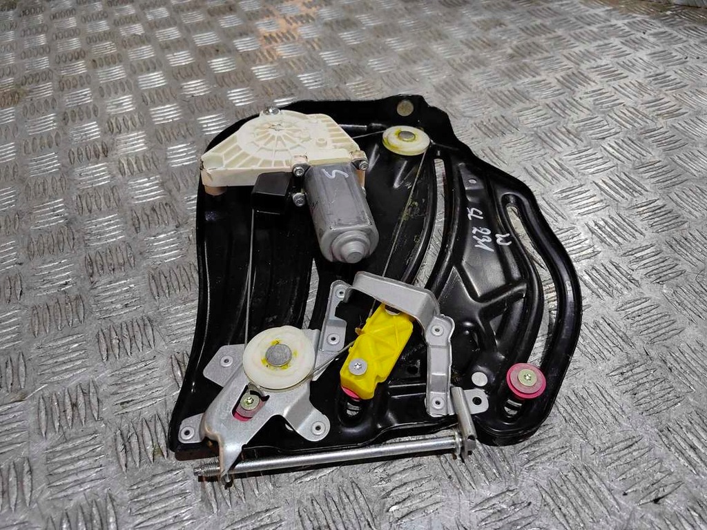 фото №1, Механизм стекло задний правый mercedes w231 r231