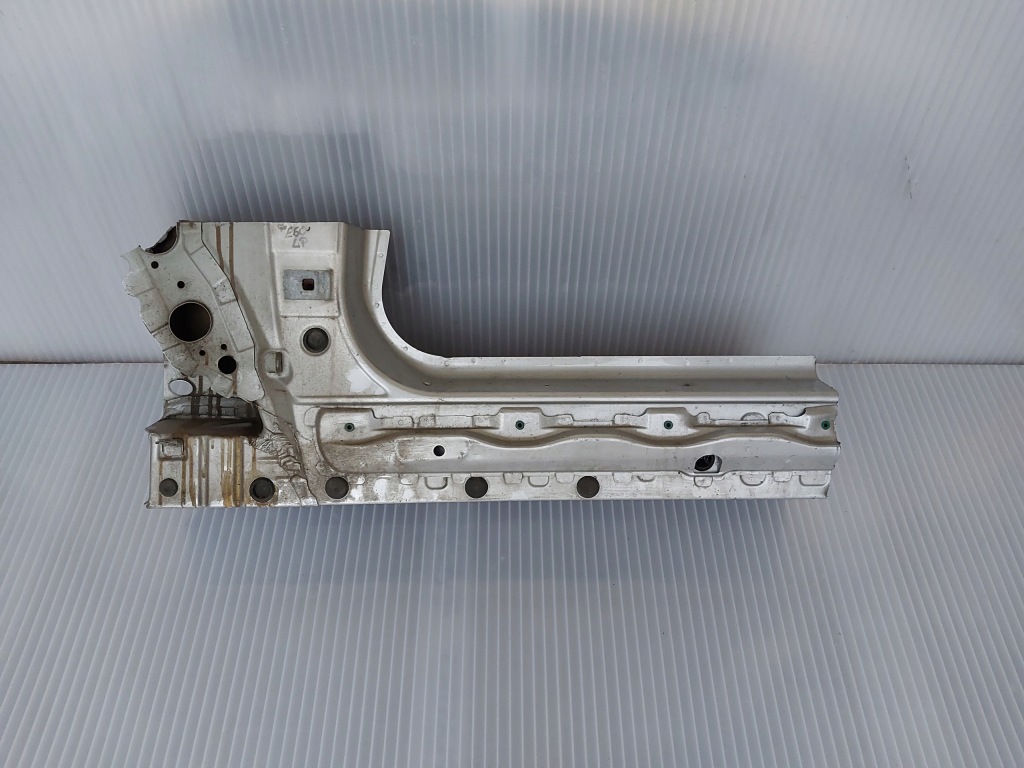 фото №1, Bmw e60 e61 порог левый перед оригинальный номер