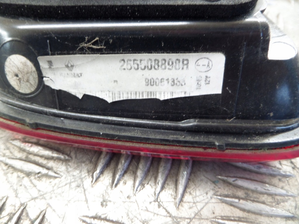 фото №3, Лампа кришки права renault kadjar 265508898r