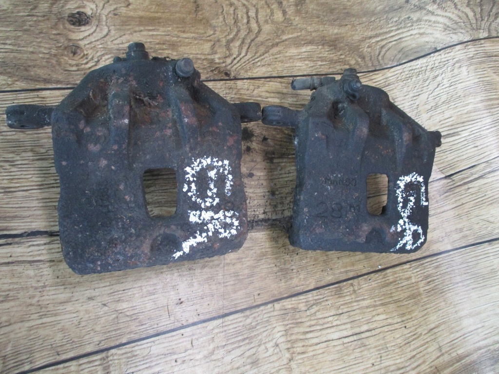 фото №1, Hyundai grandeur супорт передній правий lub лівий 3.3