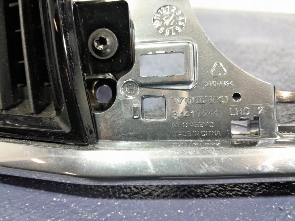 фото №5, Volvo s90 v90 ii 16- каркас рамка панелі dekor ґрати обдув хром 31403976