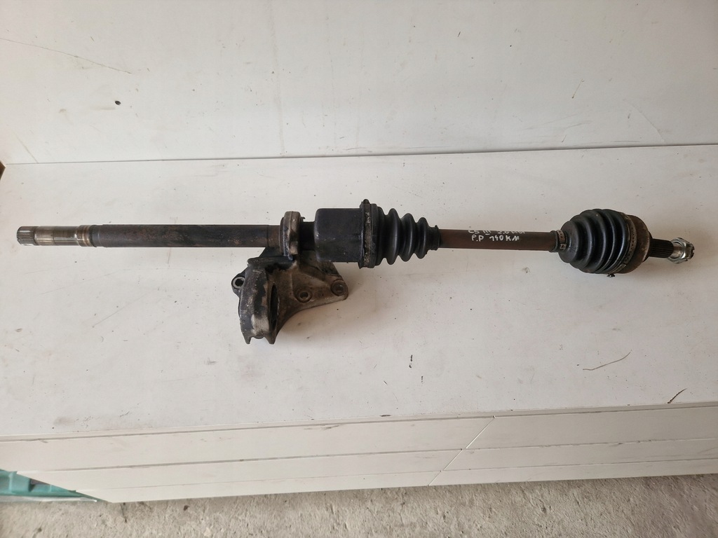 фото №1, Привідний вал права перед citroen c5 iii x7 2.0 hdi 140km механічна коробка передач