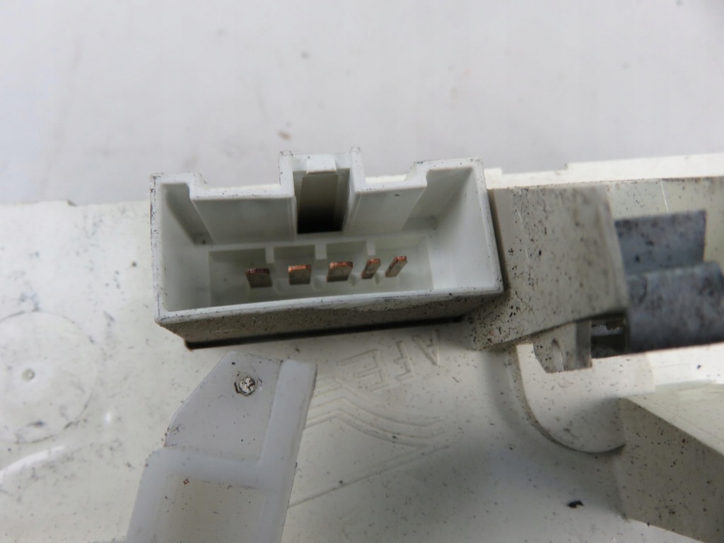 фото №7, Панель обдув peugeot 307 142140000