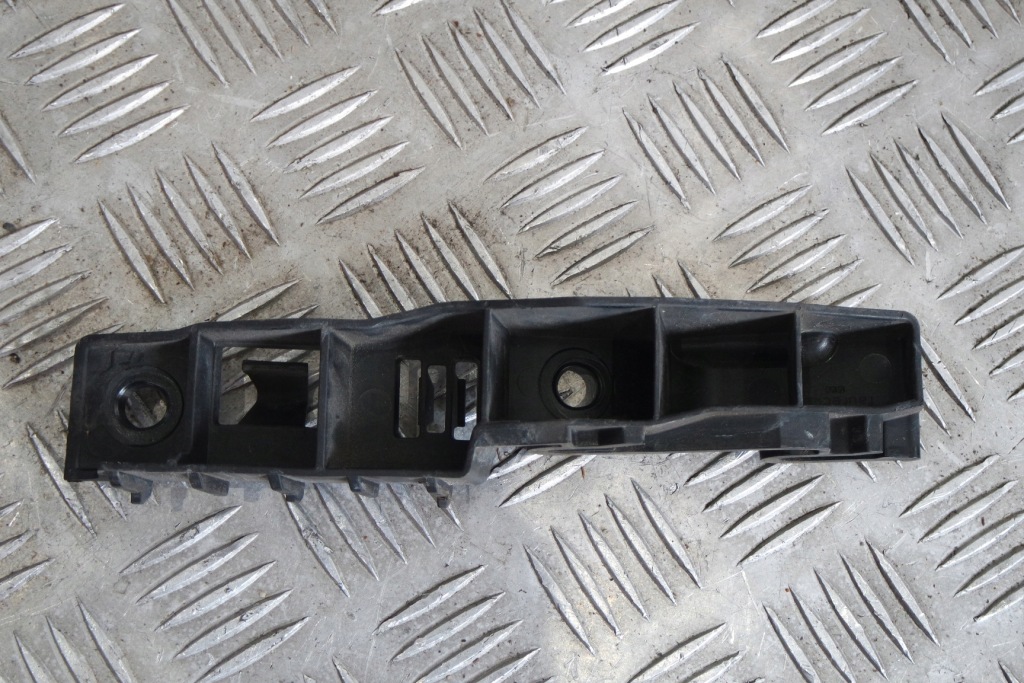 фото №1, Левый направляющая бампера перед porsche 991 99150553500