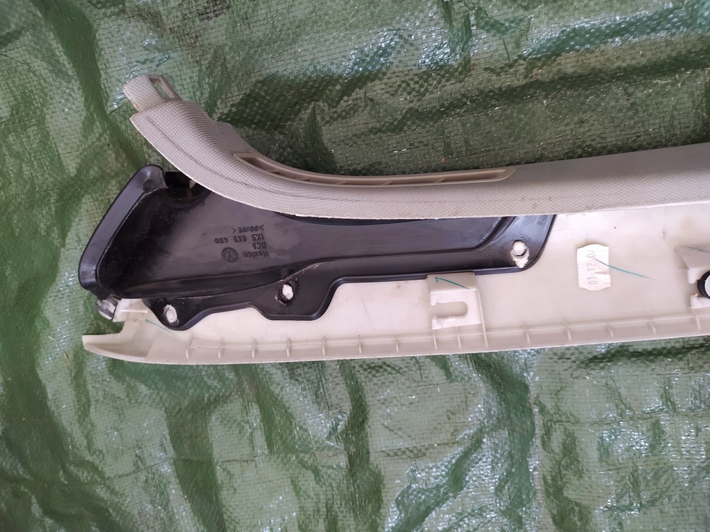 фото №8, 1k5868490 обшивка защита стойка правая vw golf v 5