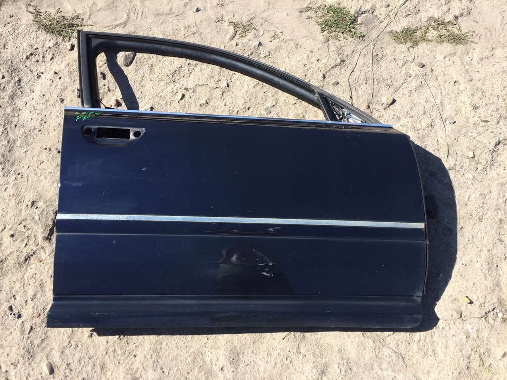 фото №1, Audi a8 d3 lz5d дверь правое передние правый перед